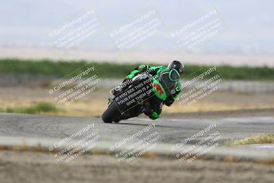 media/May-03-2025-CRA (Sat) [[22b18d099a]]/Races/Race 2/